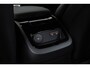 Volvo V60 2.0 T6 Plug-in hybrid AWD Plus Dark | Elektrische wegklapbare trekhaak | Adaptive Cruise Control | 360° Parkeercamera | Stoelverwarming | Stuurwielverwarming | Harman Kardon Premium Audio | Google infotainment | Longe Range