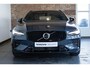 Volvo V60 2.0 T6 Plug-in hybrid AWD Plus Dark | Elektrische wegklapbare trekhaak | Adaptive Cruise Control | 360° Parkeercamera | Stoelverwarming | Stuurwielverwarming | Harman Kardon Premium Audio | Google infotainment | Longe Range