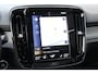 Volvo XC40 1.5 T5 RECHARGE 263PK R-DESIGN AUTOMAAT / NAVI / LEDER / CLIMA / FULL-LED / 19" LMV / PARELMOER / KEYLESS / HARMAN KARDON / PANO. DAK / ADAPT. CRUISE / 1E EIGENAAR / NIEUWSTAAT !!