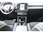Volvo XC40 1.5 T5 RECHARGE 263PK R-DESIGN AUTOMAAT / NAVI / LEDER / CLIMA / FULL-LED / 19" LMV / PARELMOER / KEYLESS / HARMAN KARDON / PANO. DAK / ADAPT. CRUISE / 1E EIGENAAR / NIEUWSTAAT !!