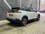 Peugeot e-2008 EV Allure Pack 50 kWh | Stoel+Voorruitverwarming | Apple Carplay | Getint Glas | 17 Inch | Keyless