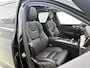 Volvo XC60 2.0 Recharge T8 AWD Inscription 391PK | Elektrische Trekhaak | Schuif-/Kanteldak | Harman Kardon Audio | Memoryseats | Achteruitrijcamera | Volleder Interieur | Apple CarPlay & Android Auto
