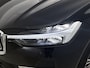 Volvo XC60 2.0 Recharge T8 AWD Inscription 391PK | Elektrische Trekhaak | Schuif-/Kanteldak | Harman Kardon Audio | Memoryseats | Achteruitrijcamera | Volleder Interieur | Apple CarPlay & Android Auto