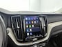 Volvo XC60 2.0 Recharge T8 AWD Inscription 391PK | Elektrische Trekhaak | Schuif-/Kanteldak | Harman Kardon Audio | Memoryseats | Achteruitrijcamera | Volleder Interieur | Apple CarPlay & Android Auto