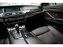 BMW 5-Serie Touring 535xi Luxury Edition Individual (AWD) Panorama | Adaptive + Lane + HUD | Trekhaak | Memory + 4x verwarming + ventilatie | Premium audio | Night vision | Dealer onderhouden |