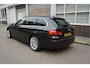 BMW 5-Serie Touring 535xi Luxury Edition Individual (AWD) Panorama | Adaptive + Lane + HUD | Trekhaak | Memory + 4x verwarming + ventilatie | Premium audio | Night vision | Dealer onderhouden |