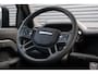 Land Rover Defender 110 P300e 110 X-Dynamic SE | HNP € 124.424,- | 6-Zits | Elec Trekhaak | Mat Groene wrap | Octa Style Velgen