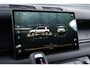 Land Rover Defender 110 P300e 110 X-Dynamic SE | HNP € 124.424,- | 6-Zits | Elec Trekhaak | Mat Groene wrap | Octa Style Velgen