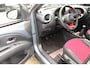 Toyota Aygo X 1.0 VVT-i MT UNDERCOVER LM-VELGEN STOELVERW APPLE/ANDROID KEYLESS AD-CRUISE