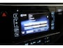 Toyota Auris 1.8 Hybrid Dynamic Ultimate | Trekhaak | Navigatie | Stoelverwarming | Keyless | Parkeersensoren voor/achter | Cruise Control | Clima | Camera | 17 inch | Rijstrooksensor | Bluetooth