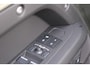 Land Rover Defender 110 2.0 P300e 110 X-Dynamic SE | HNP € 111.808,- | Pangea | Black Pack | Trekhaak | Cold Climate