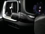 Volvo V60 2.0 T8 Plug-in hybrid AWD Ultimate Dark | Long Range | Facelift | Bowers & Wilkens | Stoelventilatie | Massage | Panoramadak | Nappa | Trekhaak | 19-inch | Head-up display | BLIS | ACC | Apple-/Android Carplay