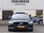 Volvo V60 2.0 T8 Plug-in hybrid AWD Ultimate Dark | Long Range | Facelift | Bowers & Wilkens | Stoelventilatie | Massage | Panoramadak | Nappa | Trekhaak | 19-inch | Head-up display | BLIS | ACC | Apple-/Android Carplay