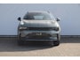 Lynk & Co 01 276PK Automaat Core / Adaptieve cruise control / Stoel - en stuurwielverarming / Parkeersensoren met camera / Apple carplay / Trekhaak / Metallic lak / 19" lichtmetalen velgen
