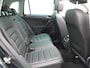 Volkswagen Tiguan 1.4 TSI eHybrid Elegance Automaat - Panoramisch schuif-kanteldak - Leer - 360 camera - Navigatie - Side Assit - LED Matrix