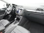 Volkswagen Tiguan 1.4 TSI eHybrid Elegance Automaat - Panoramisch schuif-kanteldak - Leer - 360 camera - Navigatie - Side Assit - LED Matrix