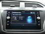 Volkswagen Tiguan 1.4 TSI eHybrid Elegance Automaat - Panoramisch schuif-kanteldak - Leer - 360 camera - Navigatie - Side Assit - LED Matrix