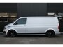 Volkswagen Transporter 2.0 TDI L2H1 28 Bulli 150pk - 20 Inch - Camera - Trekhaak - Leder - ACC - LED - Rijklaar