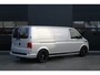 Volkswagen Transporter 2.0 TDI L2H1 28 Bulli 150pk - 20 Inch - Camera - Trekhaak - Leder - ACC - LED - Rijklaar