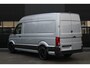 Volkswagen Crafter 30 2.0 TDI L3H3 140pk - Navigatie - DAB - Geveerde Stoel - Camera - Carplay - Rijklaar
