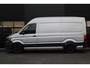 Volkswagen Crafter 30 2.0 TDI L3H3 140pk - Navigatie - DAB - Geveerde Stoel - Camera - Carplay - Rijklaar