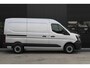 Renault Master T35 2.0 dCi 170pk L2H2 Extra - Navigatie - Camera - 270 gr deuren - Parkeersensoren - Draadloos laden - Rijklaar