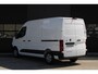 Renault Master T35 2.0 dCi 170pk L2H2 Extra - 2x Schuifdeur - Navigatie - Blind Spot - Camera - Stoelverwarming - Verwarmde voorruit - Rijklaar