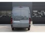 Renault Master T35 2.0 dCi 170pk L2H2 Extra - Navigatie - Camera - 270 gr deuren - Parkeersensoren - Draadloos laden - Rijklaar