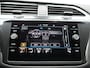 Volkswagen Tiguan 1.4 eHybrid Life Automaat - Navigatie - Camera - LED - Park Assist - ACC