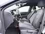 Volkswagen Polo 1.0 TSI R-Line Business | Trekhaak | IQ-Light | Carplay | Stoelverwarming |