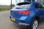 Volkswagen T-Roc 1.0 TSI, Trekhaak, All Season Banden, Apple Carplay/ Android Auto, Navi, etc.