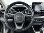 Toyota Yaris 1.5 Hybrid Dynamic Navi | Lichtmetalen Velgen | Apple Carplay/Android Auto | Buitenspiegels Elektrisch + Verwarmd | Elektrische Ramen Voor/Achter |