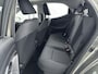Toyota Yaris 1.5 Hybrid Dynamic Navi | Lichtmetalen Velgen | Apple Carplay/Android Auto | Buitenspiegels Elektrisch + Verwarmd | Elektrische Ramen Voor/Achter |