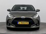 Toyota Yaris 1.5 Hybrid Dynamic Navi | Lichtmetalen Velgen | Apple Carplay/Android Auto | Buitenspiegels Elektrisch + Verwarmd | Elektrische Ramen Voor/Achter |