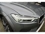 Volvo XC60 2.0 B5 Momentum Pro | NL-Auto | 22'' | Trekhaak | Carplay