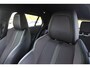 Peugeot 2008 1.2 130PK GT | NAVIGATIE 10" TOUCHSCREEN | APPLE CARPLAY/ANDROID AUTO | ADAPTIVE CRUISE CONTROL | FULL LED KOPLAMPEN | ACHTERUITRIJ CAMERA | 3-D COCKPIT | KEYLESS ENTRY/START | STOEL VERWARMING | DODEHOEK BEWAKING | ALL SEASON BANDEN |