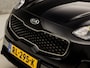 Kia Sportage 1.6 GDI DynamicLine (APPLE CARPLAY, NAVIGATIE, LEDER, STUUR/STOELVERWARMING, GETINT GLAS, SPORTSTOELEN, CAMERA, CRUISE, NIEUWE APK, NIEUWSTAAT)