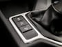 Kia Sportage 1.6 GDI DynamicLine (APPLE CARPLAY, NAVIGATIE, LEDER, STUUR/STOELVERWARMING, GETINT GLAS, SPORTSTOELEN, CAMERA, CRUISE, NIEUWE APK, NIEUWSTAAT)