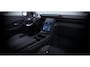 Ford Explorer Collection Extended Range RWD 79 kWh | 20" Zwarte Velgen | Zwart dak en spiegels | Elektrisch Wegklapbare Trekhaak | Stoel- en Stuurverwarming | El. Achterklep | Memory Functie Bestuurdersstoel | 0,99% rente icm Ford options