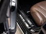 Mercedes-Benz S-klasse AMG 63 4Matic+ Lang Premium Plus / Panoramadak/ Burmester/ Entertainment achter/ DISTRONIC/ Smaragdgroen/ Bruin interieur