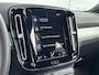 Volvo XC40 T4 Recharge Plus Dark | 18" Allseason | Trekhaak | Elektr. verst. Stoelen | Harman Kardon | Adaptieve Cruise | BLIS | Stoel/Stuurverwarming | Keyless | Parkeercamera