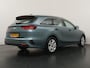 Kia Ceed Sportswagon 1.5 T-GDi DynamicLine - Apple Carplay/Android Auto - Achteruitrijcamera - Parkeersensoren voor en achter - Adaptieve Cruise Control - Fabrieksgarantie t/m 2032