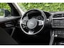 Jaguar F-Pace 2.0 Portfolio AWD 30T 300PK | NL-AUTO! | PANODAK | LEDER | STOELVERWARMING | CAMERA | EL. ACHTERKLEP | STUURVERWARMING | LIJNDETECTIE | VOORRUITVERWARMING |