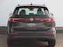 Volkswagen Tiguan 1.5 eHybrid Life Edition | Stoel & stuurwiel verwarming | Wegklapbare trekhaak | 360° camera | Keyless entry | DCC | Dodehoekdetectie |