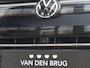 Volkswagen Tiguan 1.5 eHybrid Life Edition | Stoel & stuurwiel verwarming | Wegklapbare trekhaak | 360° camera | Keyless entry | DCC | Dodehoekdetectie |