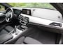 BMW 5-Serie 520d xDrive M-SPORT | ADAPTIVE CRUISE | MEMORY SEATS | HEAD-UP | DODE HOEK DETECTIE | STOEL + STUUR VERWARMING | 19'' LMV | ALCANTARA SPORT STOELEN | PRACHTIGE STAAT!