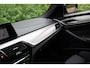 BMW 5-Serie 520d xDrive M-SPORT | ADAPTIVE CRUISE | MEMORY SEATS | HEAD-UP | DODE HOEK DETECTIE | STOEL + STUUR VERWARMING | 19'' LMV | ALCANTARA SPORT STOELEN | PRACHTIGE STAAT!