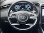 Hyundai Tucson 1.6 T-GDI HEV Comfort Smart Automaat / Dealer onderhouden / Afneembare trekhaak 1.650 kg / Elektrische klep / Adaptieve CC / Stuur- & stoelverwarming  / Navigatie / Camera / Apple Carplay Android / 19" LM + all season banden /