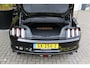 Ford Mustang Convertible 2.3 EcoBoost | Dealer onderhouden | Stoelventilatie/verwarming | Camera | Keyless | Lage km-stand!