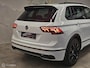 Volkswagen Tiguan 1.5 TSI R-Line 3x R-line Panorama/Keyless/Harman Kardon